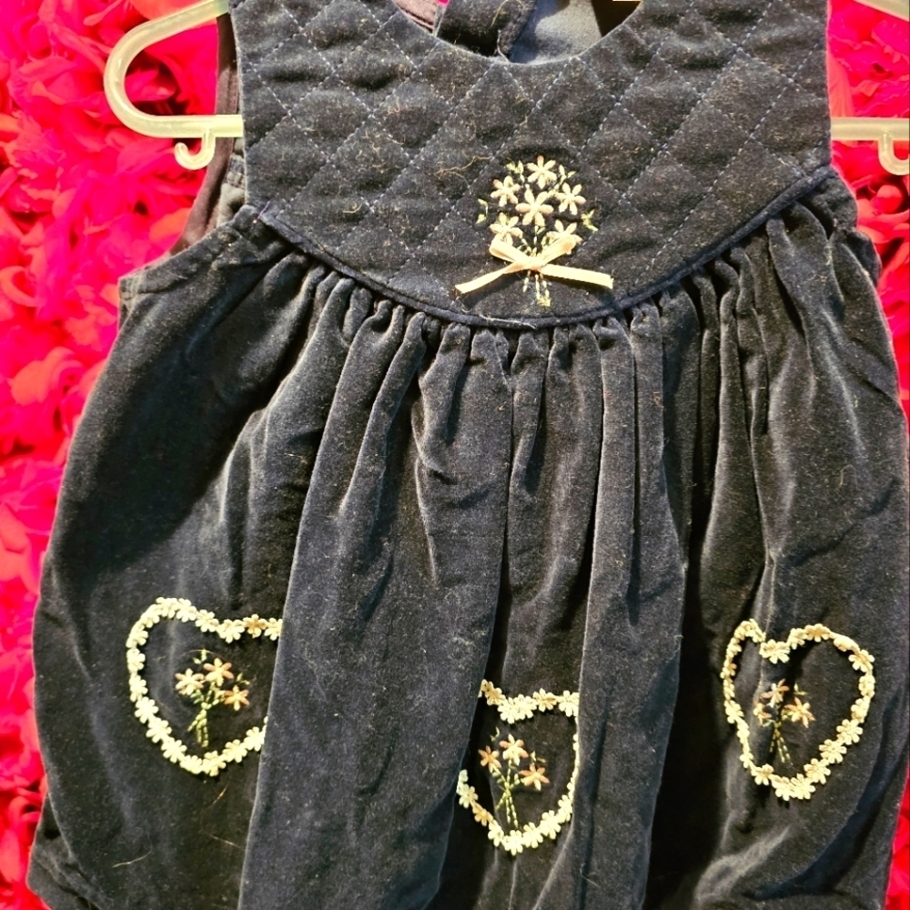 Toddler Girls 12 Month Navy blue velvet dress with lace detail